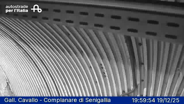 Senigallia: Gall. Cavallo - Complanare di