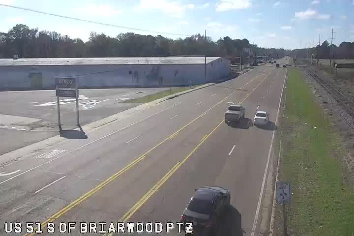 Jackson: US 51 at Briarwood Dr