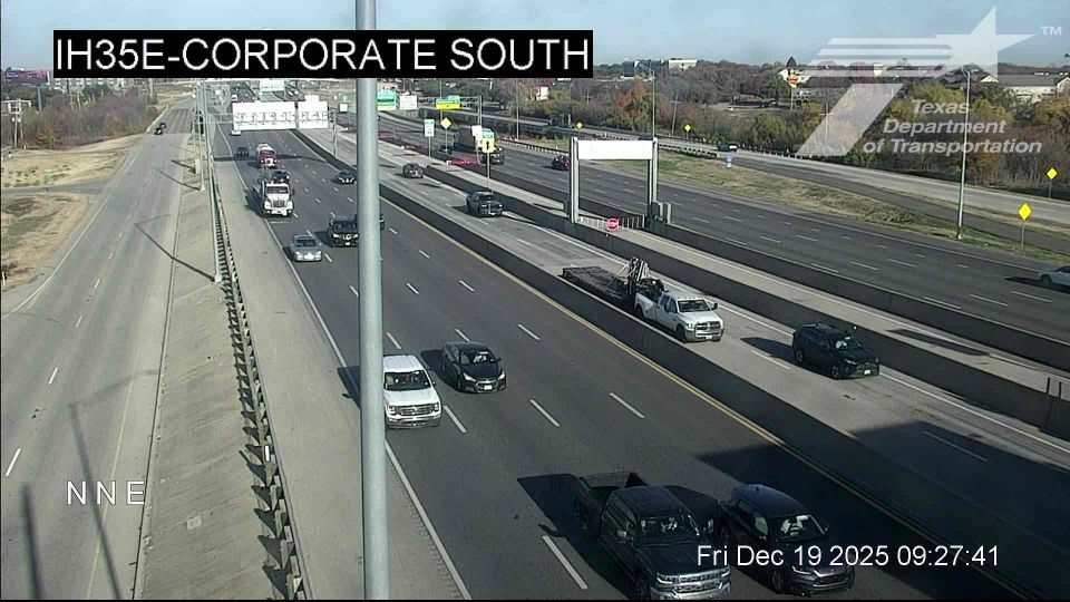 Lewisville › North: IH35E @ Corporate South