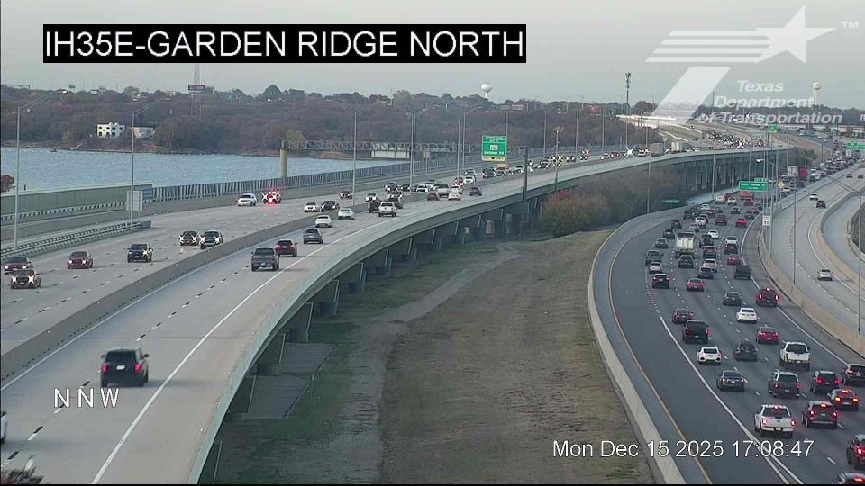 Lewisville › North: IH35E @ Garden Ridge North