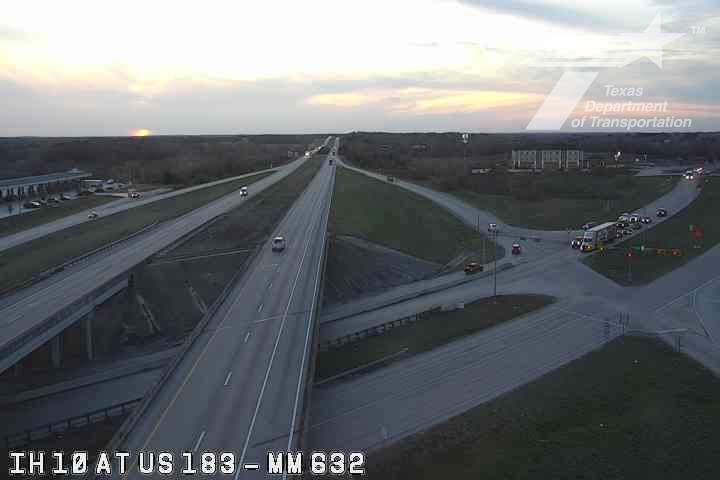Luling › West: IH 10 at US 183 (MM 632)