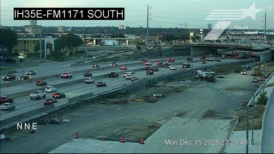 Lewisville › North: IH35E @ FM1171 South