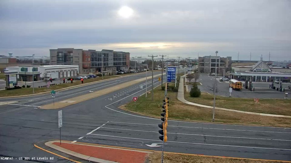 Middletown: US 301 @ LEVELS RD