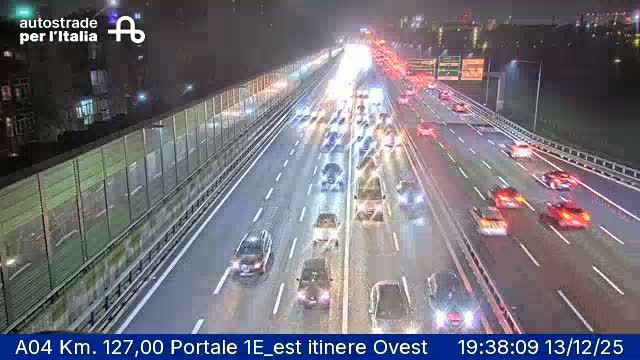 Milan: Municipio 8: A04 Km. 127,00 Portale 1E_est itinere Ovest