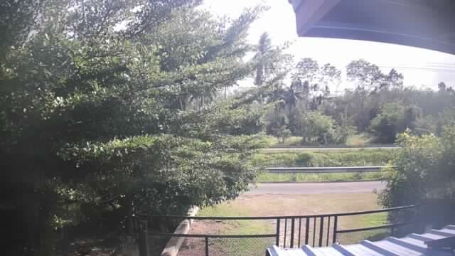 Tha Maduea › South