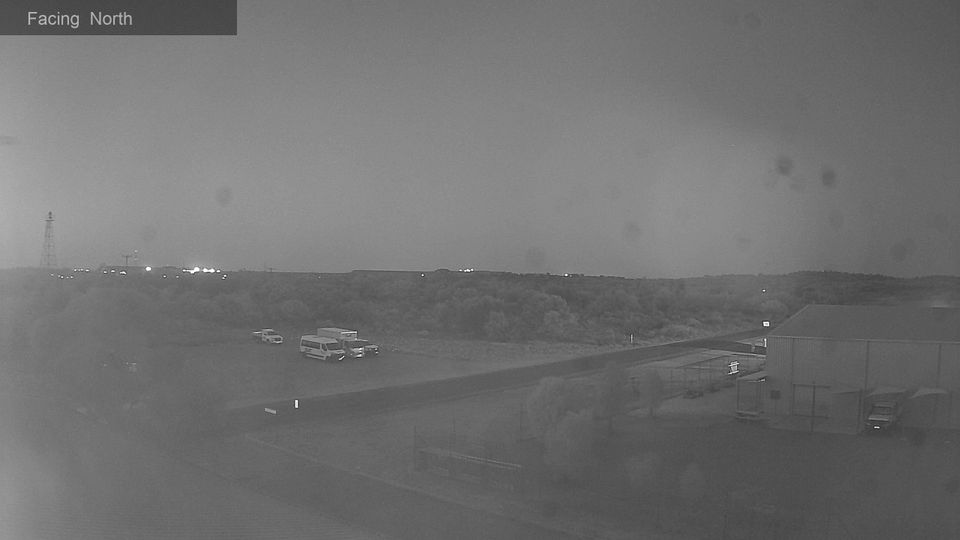 Newland › North: YBHI - Broken Hill -> Facing North