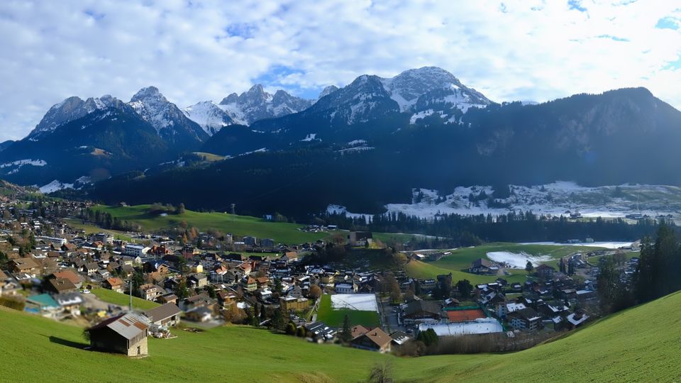 Chateau-d'Oex: Le Perriset: Château d'Oex