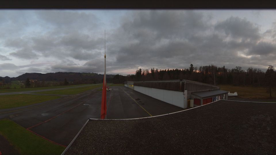 Rifferswil: Hausen am Albis Flugplatz