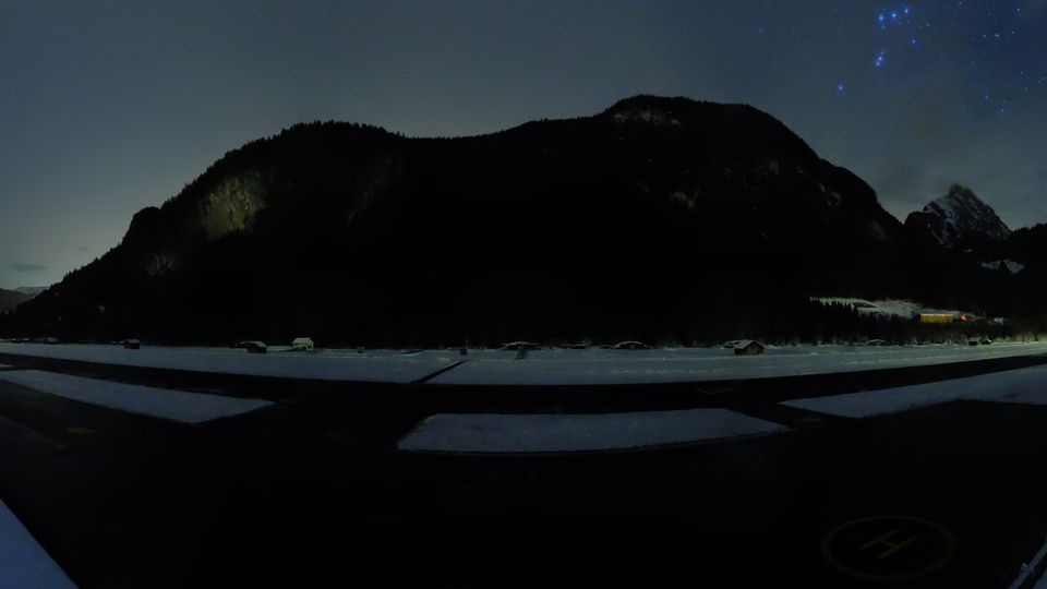 Saanen: Gstaad Airport