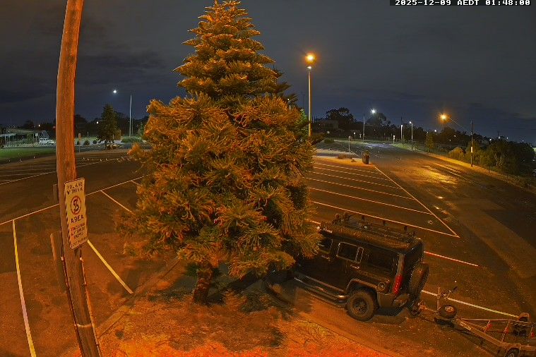 Seaholme › South: Altona Boat Ramp - Altona Boating and Angling Club - Altona Road - Port Phillip Bay