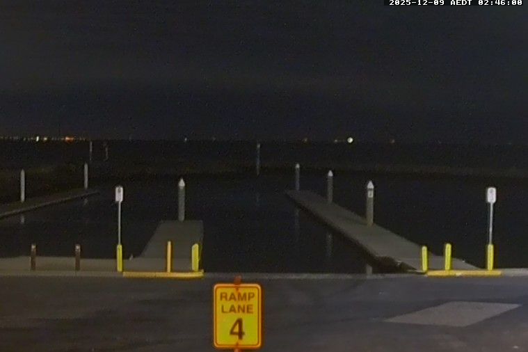 Seaholme: Altona Boat Ramp - Altona Road - Port Phillip Bay