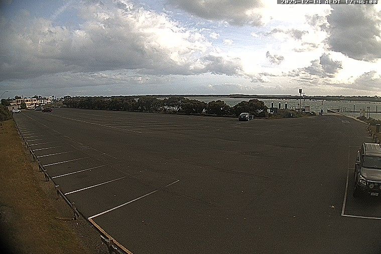 Ocean Grove: Ocean Grove Boat Ramp - Guthridge Street - Barwon River