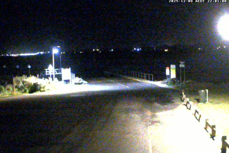 Ocean Grove: Ocean Grove Boat Ramp - Guthridge Street - Barwon River