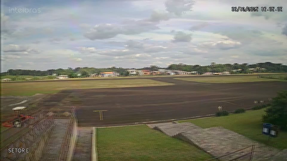 Palmas › North: Palmas Airport (Paraná) - Dimorvan Carraro