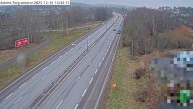 Askim › South: Askims Torg söderut