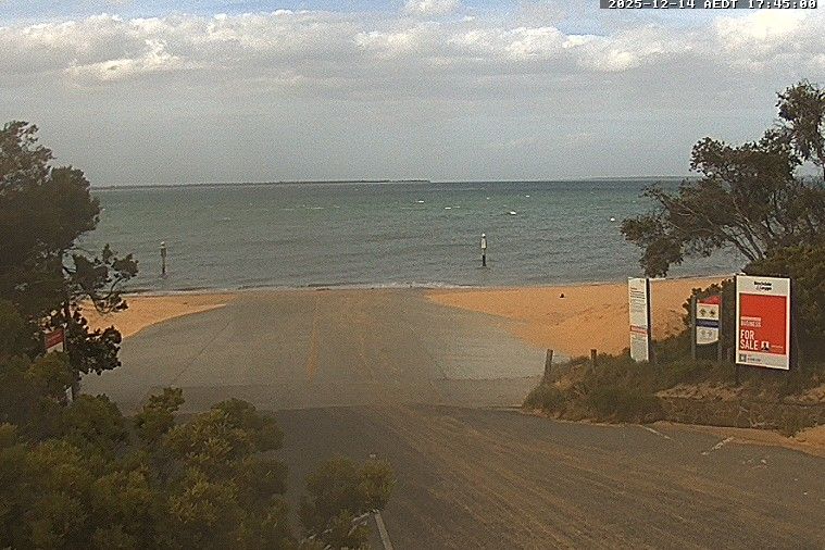 Cowes: Cowes Boat Ramp - Anderson Road - Western Port Bay
