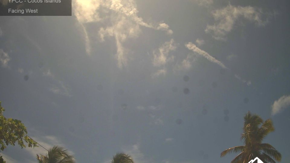 West Island › West: YPCC - Cocos (Keeling) Islands -> Facing West