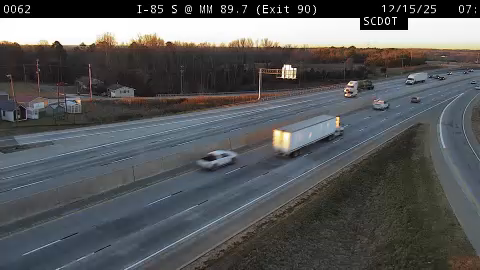 Gaffney: I-85 S @ MM 89.7 (Exit 90)