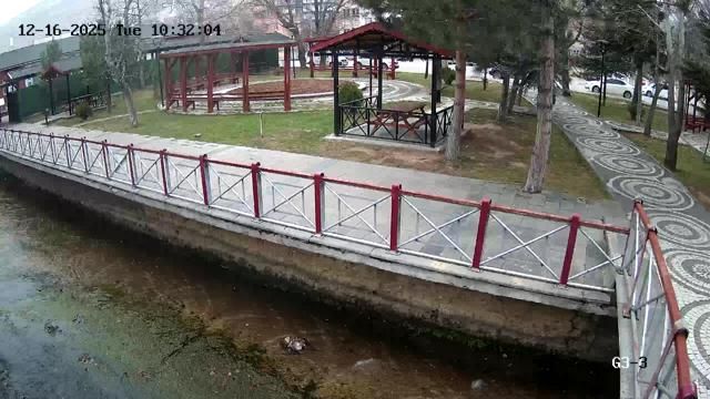 Gazibeyli Mahallesi: gözbaşi parkı