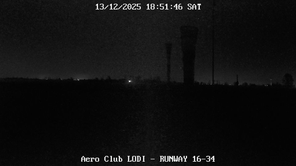 Borghetto Lodigiano › East: Aviosuperficie di Vigarolo