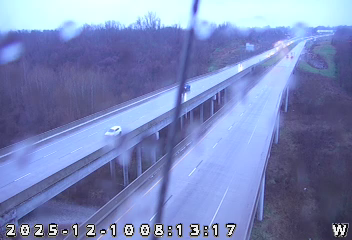 Utica: I-265: 1-265-030-2-_-_-cam-1 I-265/30.2 W OF OLD SALEM/RIVER RIDGE