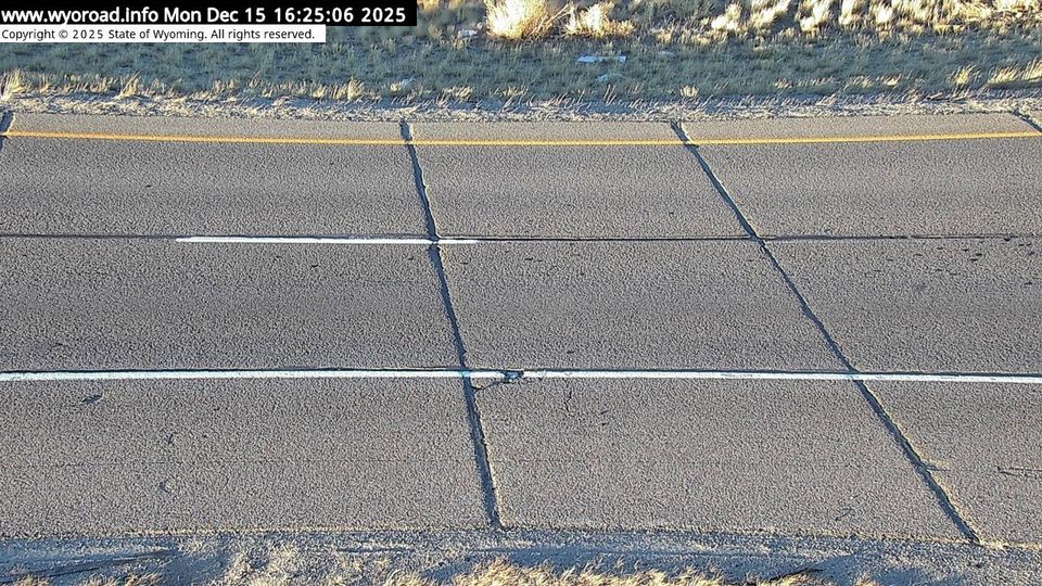 Green River: I 80 Mile Marker 92 - Road Surface