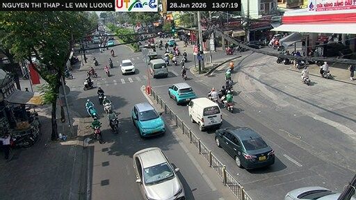 Tan Phong Ward: Nguyễn Thị Thập - Lê Văn Lương