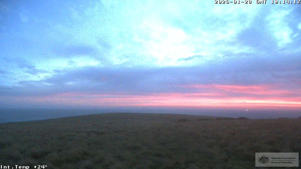 Flinders Council › South: Hogan Island