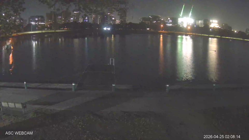 Albert Park › East: Albert Sailing Club - Albert Park Lake