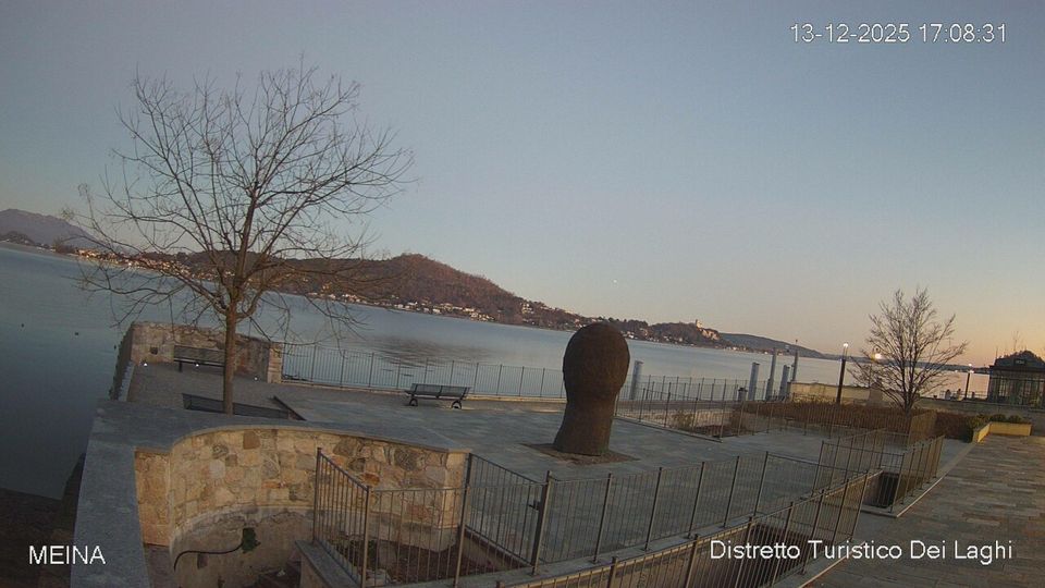 Meina › South-east: Piazza Marconi - Ranco - Rocca di Angera - Angera