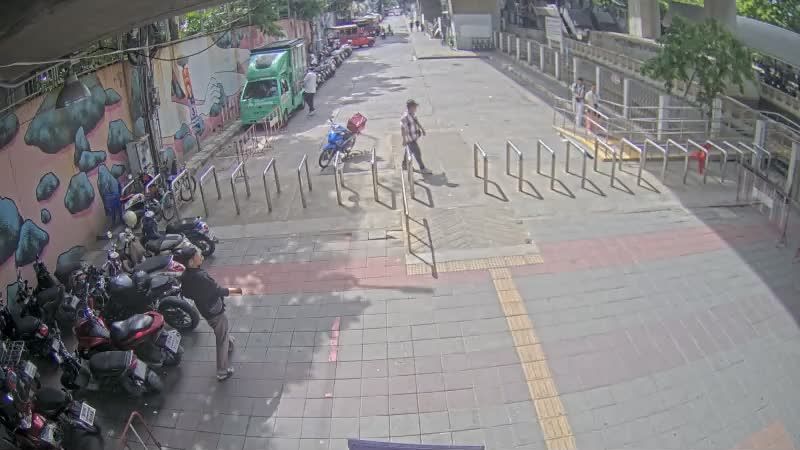 Bang Rak Subdistrict › East: King Taksin the Great Bridge
