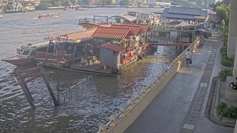 Khlong Ton Sai Subdistrict › South: King Taksin the Great Bridge - Chao Phraya