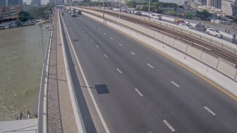 Yan Nawa Subdistrict: King Taksin the Great Bridge - North Sathon Road - Krung Thon Buri Road - South Sathon Road