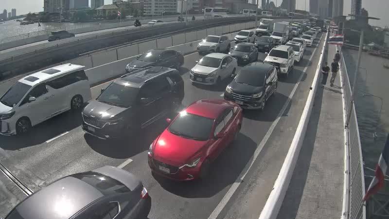 Bang Rak Subdistrict › West: สะพานสมเด็จพระเจ้าตากสินมหาราช - King Taksin the Great Bridge