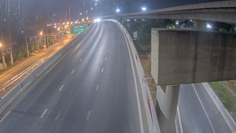 Pak Khlong Phasi Charoen Subdistrict