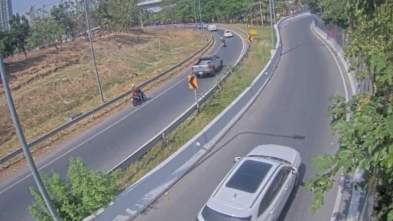 Bang Kho Subdistrict: Kanlapaphruek Road