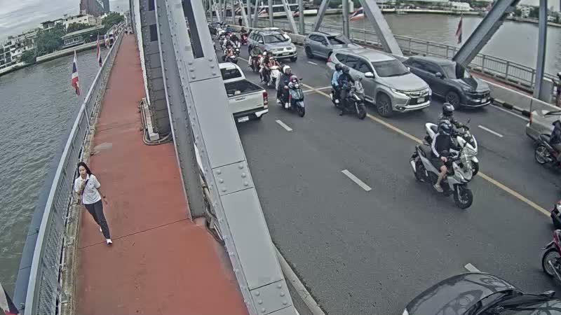 Wachira Phayaban Subdistrict: Krung Thon Bridge (Sang Hi)
