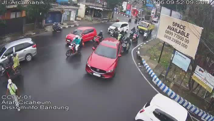 Batas Kelurahan: Jalan Pacuan Kuda - Jalan A.H. Nasution
