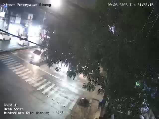 Batas Kelurahan: Jalan Ibrahim Adjie