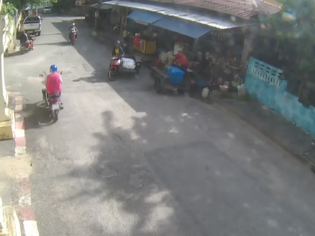 Nakhon Si Thammarat: ถนน ศรีทวี