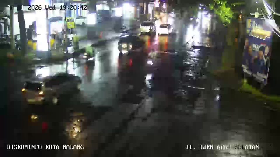 RW 06 Kel. Oro Oro Dowo, Klojen, Kota Malang: Jalan Simpang Ijen - Ijen Street - Jalan Raung