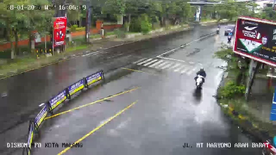 RW 06 Kel. Oro Oro Dowo, Klojen, Kota Malang: Soekarno-Hatta Bridge