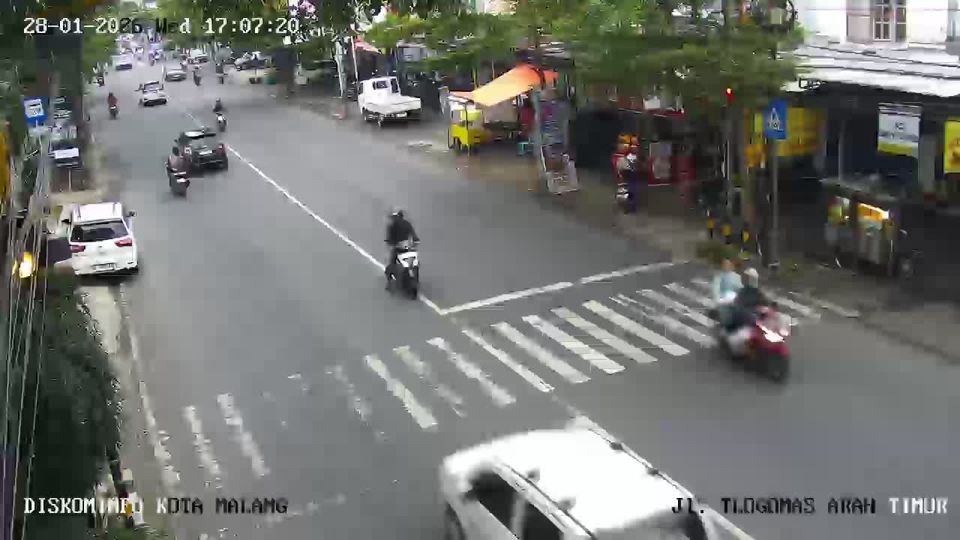 RW 05, Kel.Tunggulwulung: Jalan Raya Tlogomas