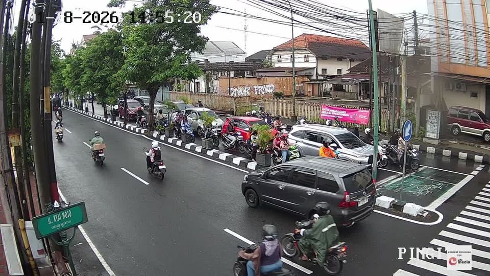 Yogyakarta: Lampu Simpang 4 - Jalan Tentara Pelajar - Jalan Magelang - Jalan Diponegoro - Jalan Pangeran Diponegoro - Jalan Kyai Mojo