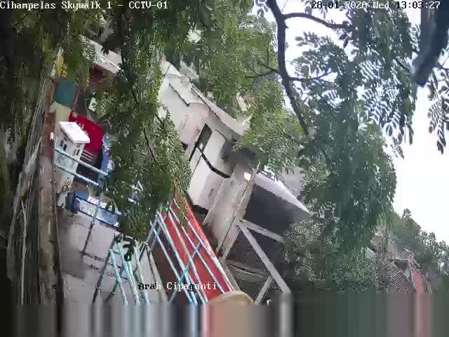 Bandung: Koolkost near Cihampelas Walk