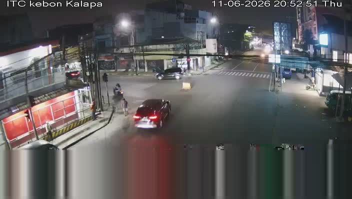 Bandung: Jalan Raden Dewi Sartika