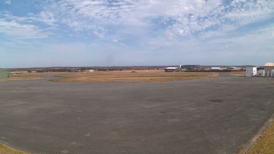 Goolwa: Victor Harbor - Goolwa Airport (VHG)