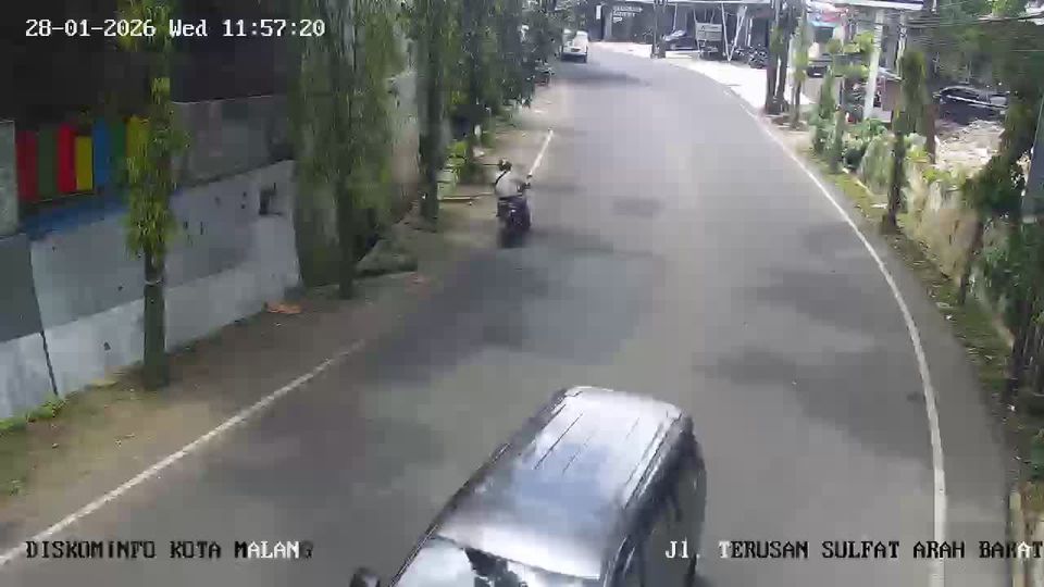 RW 07 Kel. Kedungkandang, Kec. Kedungkandang: Gilingan Batu Koral Barokah Abadi