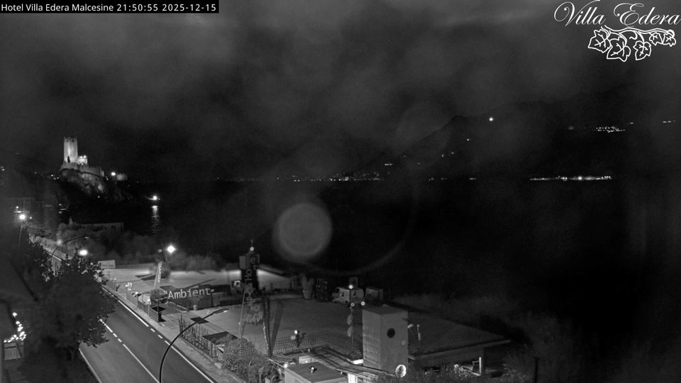 Malcesine: Castle of Malcesine - Limone - Malcesine