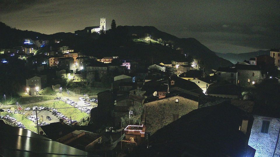 Borgo a Mozzano › South-west: Corsagna